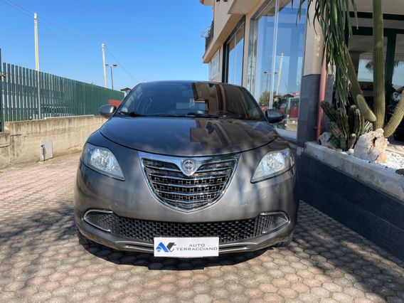 Lancia Ypsilon 1.2 69 CV 5 porte GPL Ecochic Gold