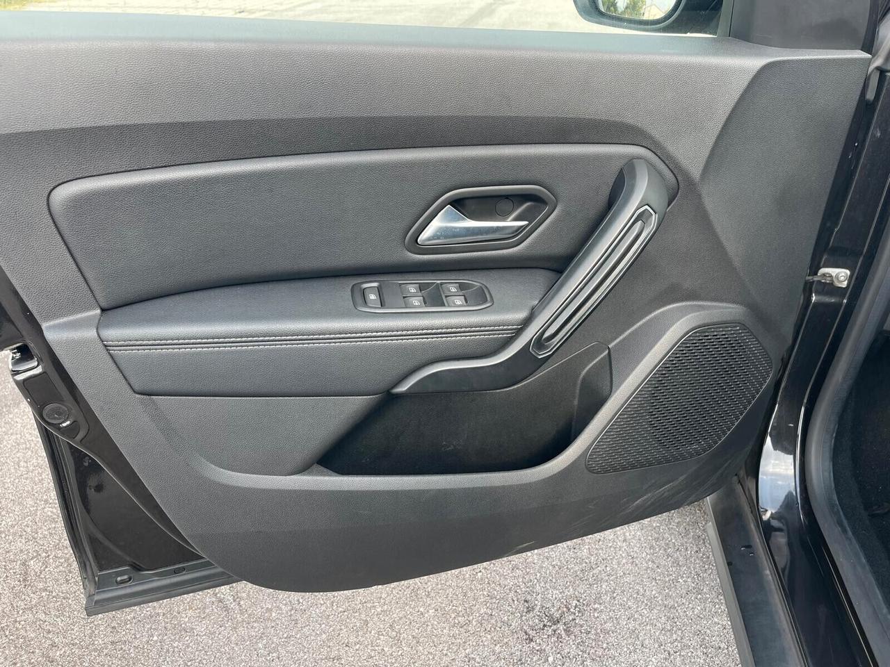 Dacia Duster 1.0 TCe 100 CV ECO-G 4x2 15th Anniversary