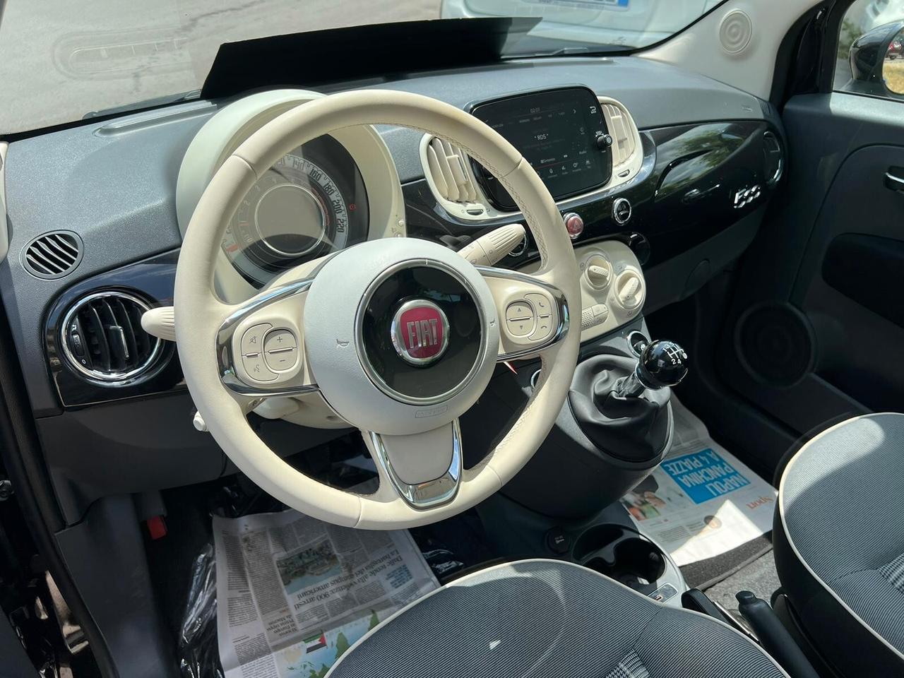 Fiat 500 1.2 Lounge RADIO 7"