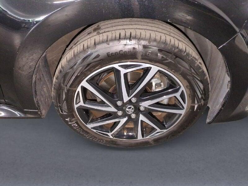 Toyota Yaris 1.5 Hybrid 5 porte Trend