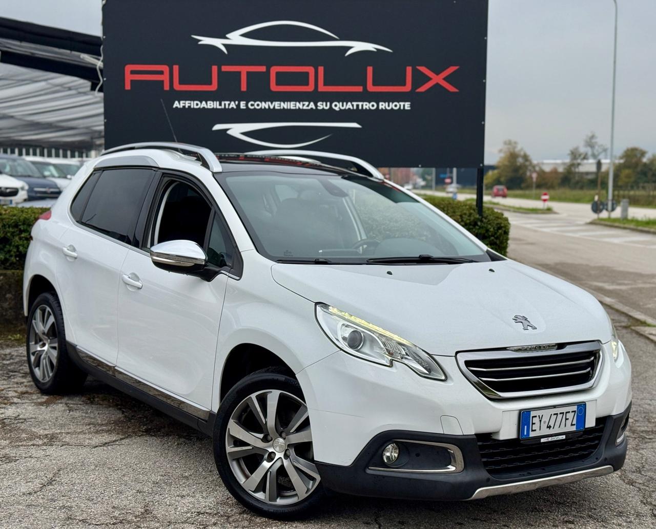 Peugeot 2008 1.6 e-HDi 115 CV Stop&Start Allure full