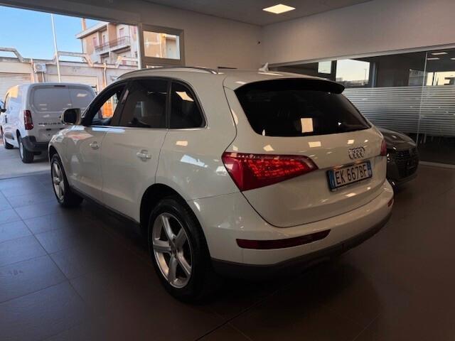 Audi Q5 2.0 TDI 170 CV S-Line S tronic 2011