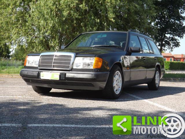 MERCEDES-BENZ 250 TD Turbo in discrete condizioni di carrozzeria