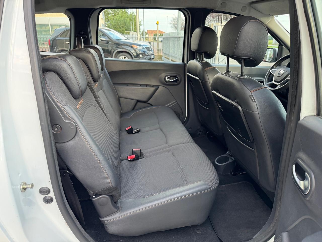 Dacia Lodgy Stepway 1.6 100 CV S&S GPL 7 posti