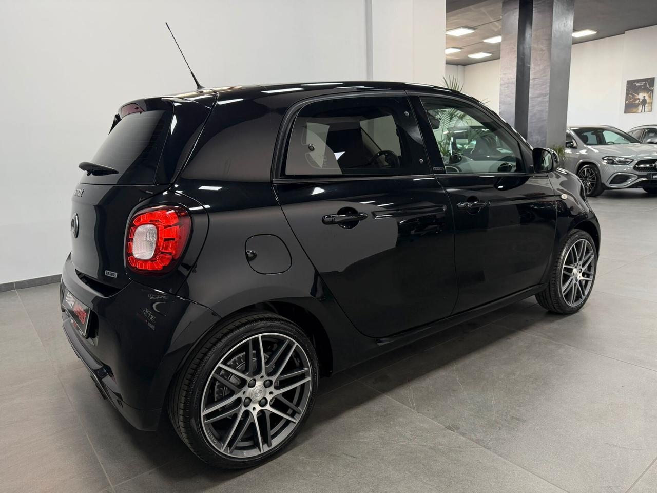 Smart For Four BRABUS 109CV Turbo Twinamic Xclusive