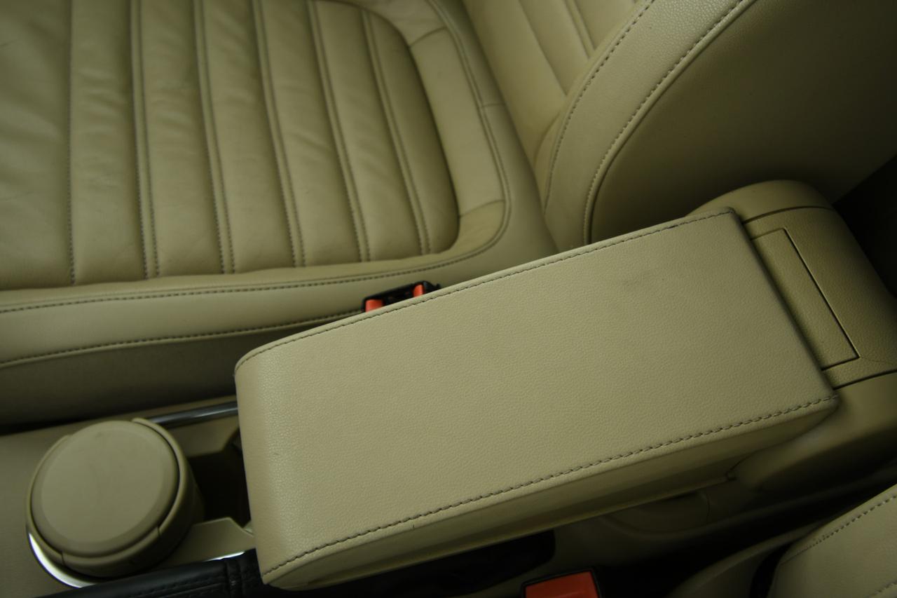 VOLKSWAGEN Maggiolino Cabrio 2.0 tdi Sport 140cv dsg PELLE+LED+C18"