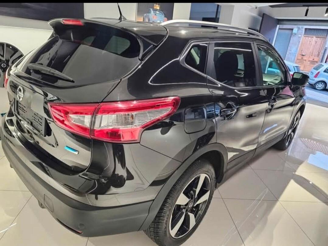 Nissan Qashqai 1.5 dCi N-Connecta