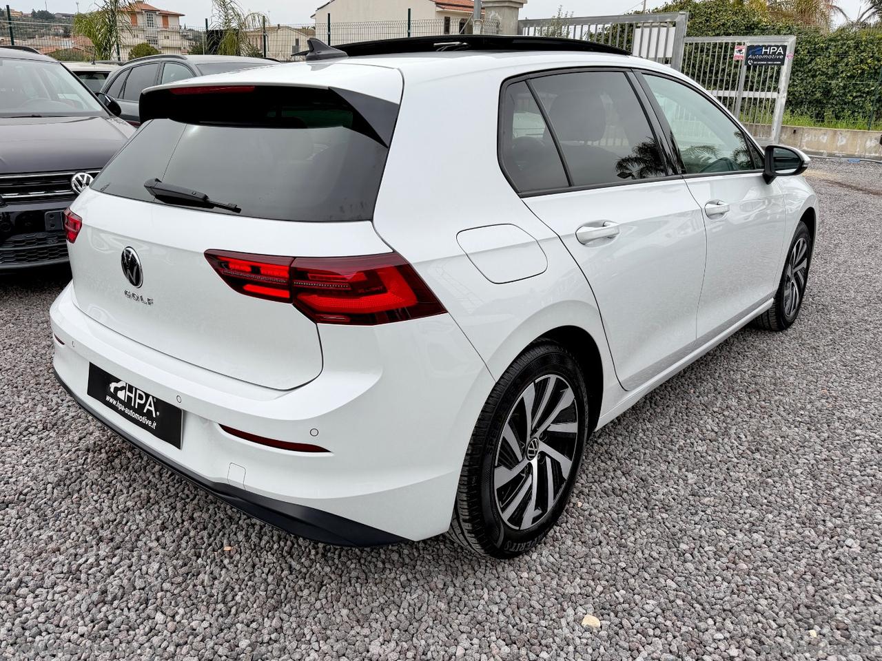 VOLKSWAGEN Golf 2.0TDI 150CV TETTO LED IQ-LIGHT NAVI RETROCAMERA