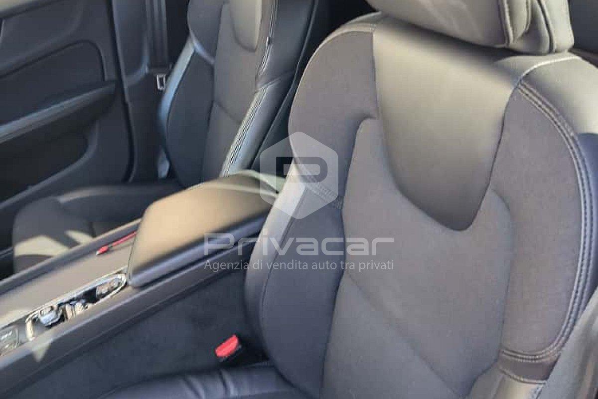 VOLVO V60 B4 Geartronic Momentum Business Pro