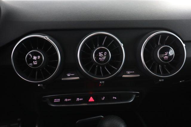 AUDI TT TT Coupé 40 TFSI S tronic