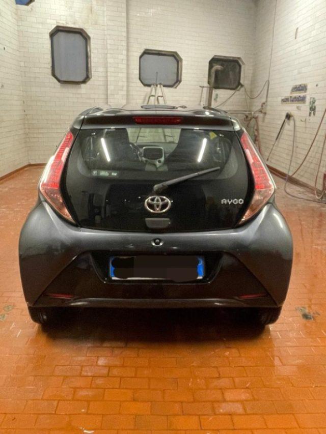 TOYOTA Aygo 1.0 VVT-i 69 CV 5 porte x-play