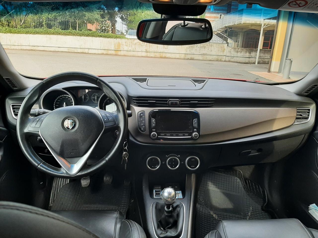 Alfa Romeo Giulietta 1.6 JTDm-2 - Turbodiesel 105 CV Business 5 Porte 5 Posti