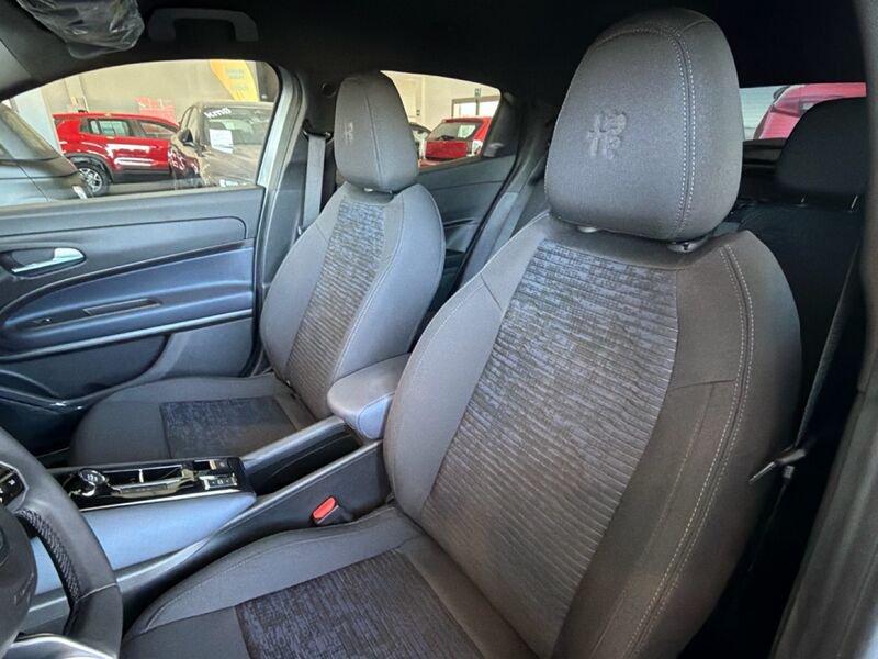 Alfa Romeo Junior Ibrida 1.2 145CV Hybrid eDCT6 ibrida Sprint