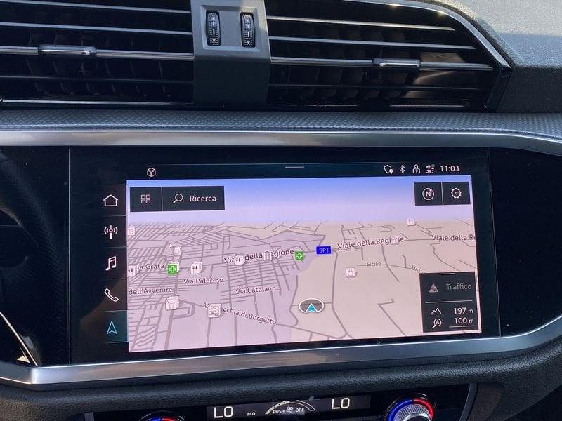 Audi Q3 SPB S line interno ed esterno 2.0 TDI 150CV s-tronic 35