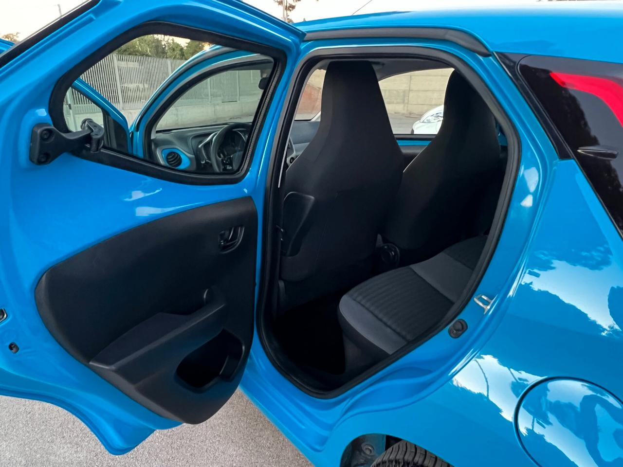 Toyota Aygo Connect 1.0 VVT-i X-COOL 1PROPRIETARIO