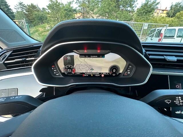 Audi Q3 35 2.0 TDI 150cv S tronic S LINE