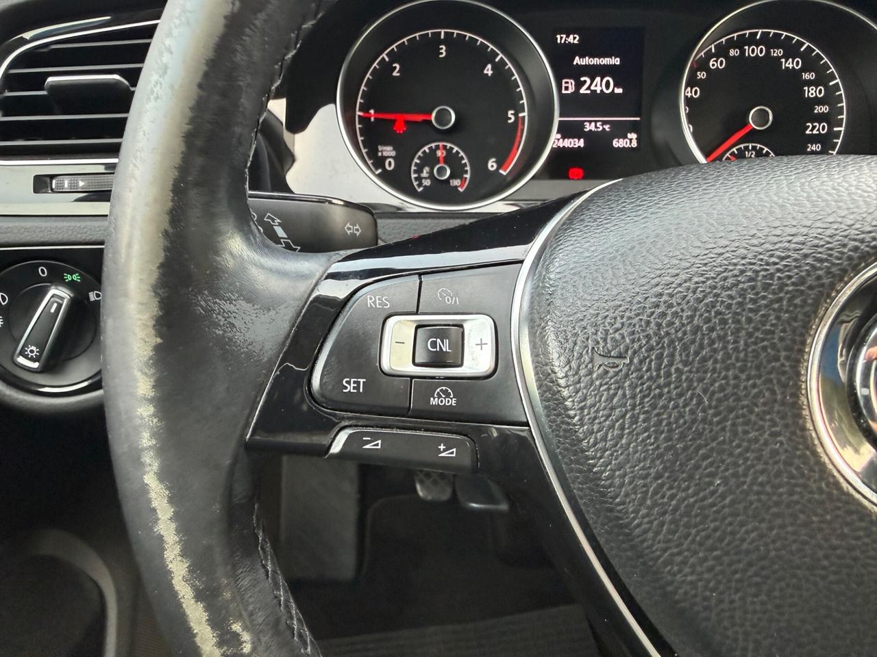 Volkswagen Golf Business 1.6 TDI 5p. Highline