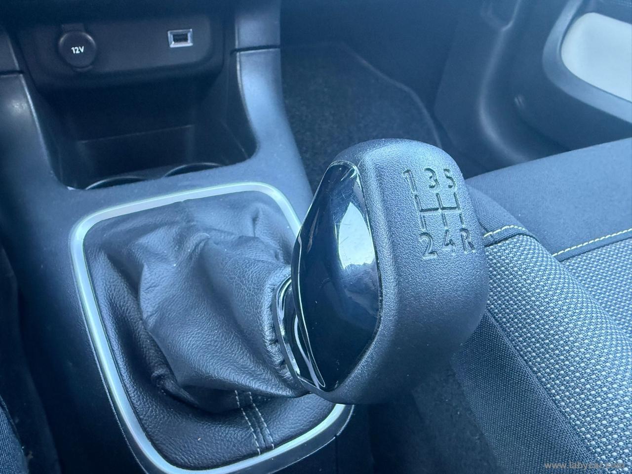 CITROEN C3 PureTech 83 S&S Shine