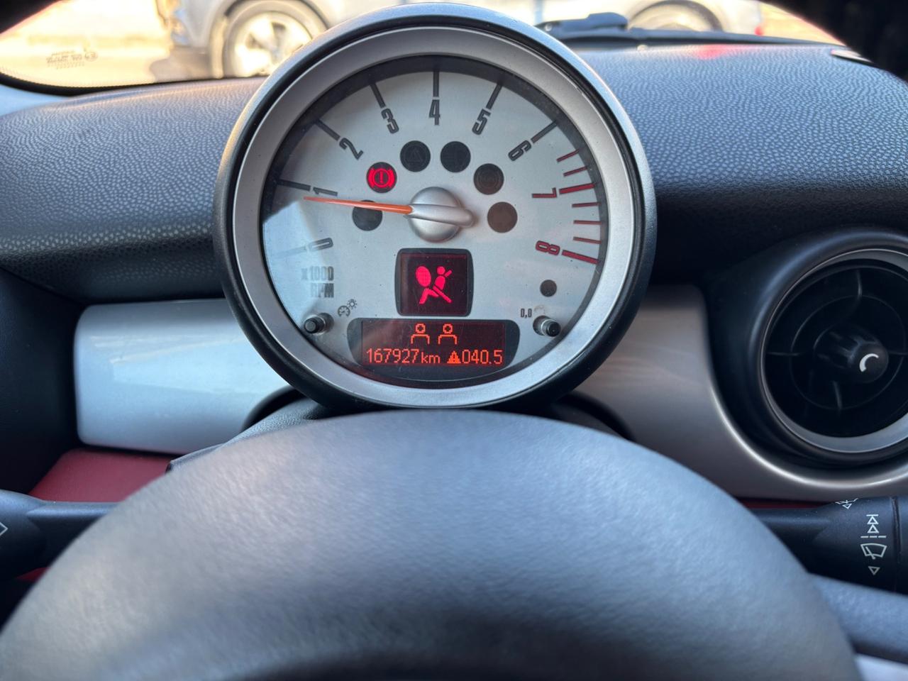 Mini 1.6 16V Cooper