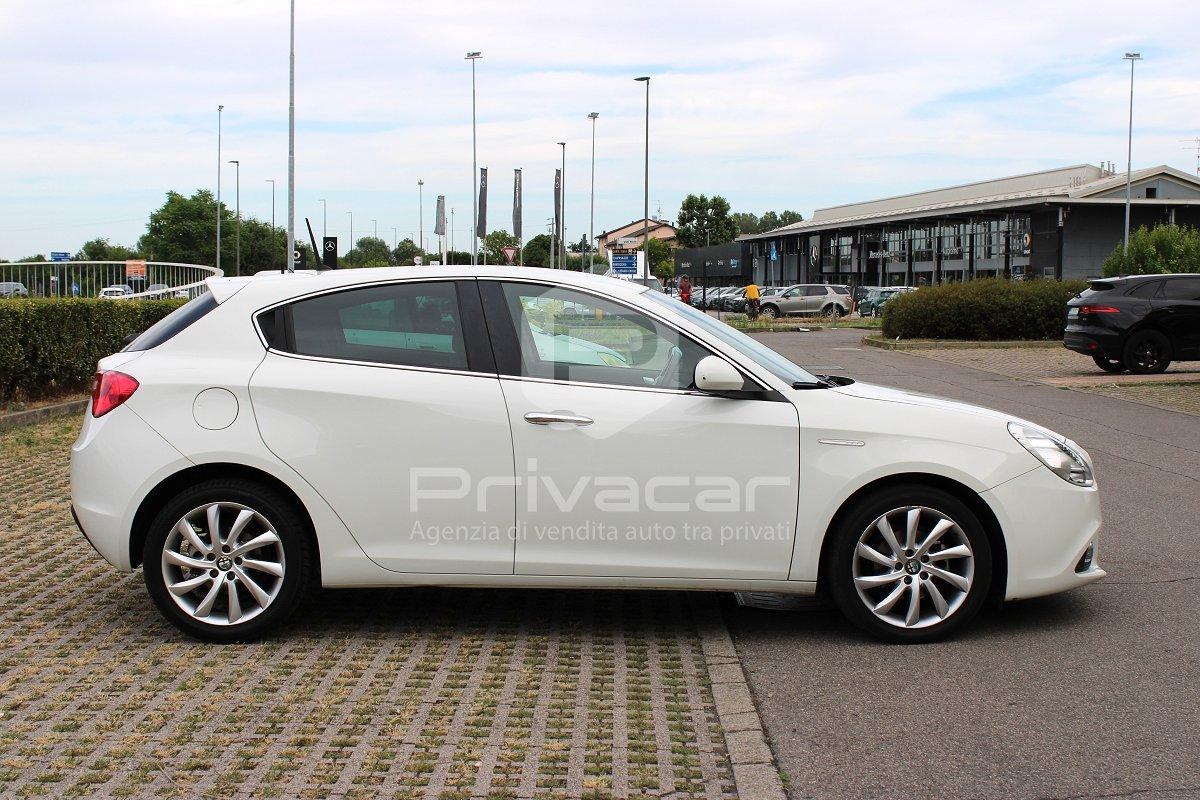 ALFA ROMEO Giulietta 1.6 JTDm-2 105 CV Distinctive
