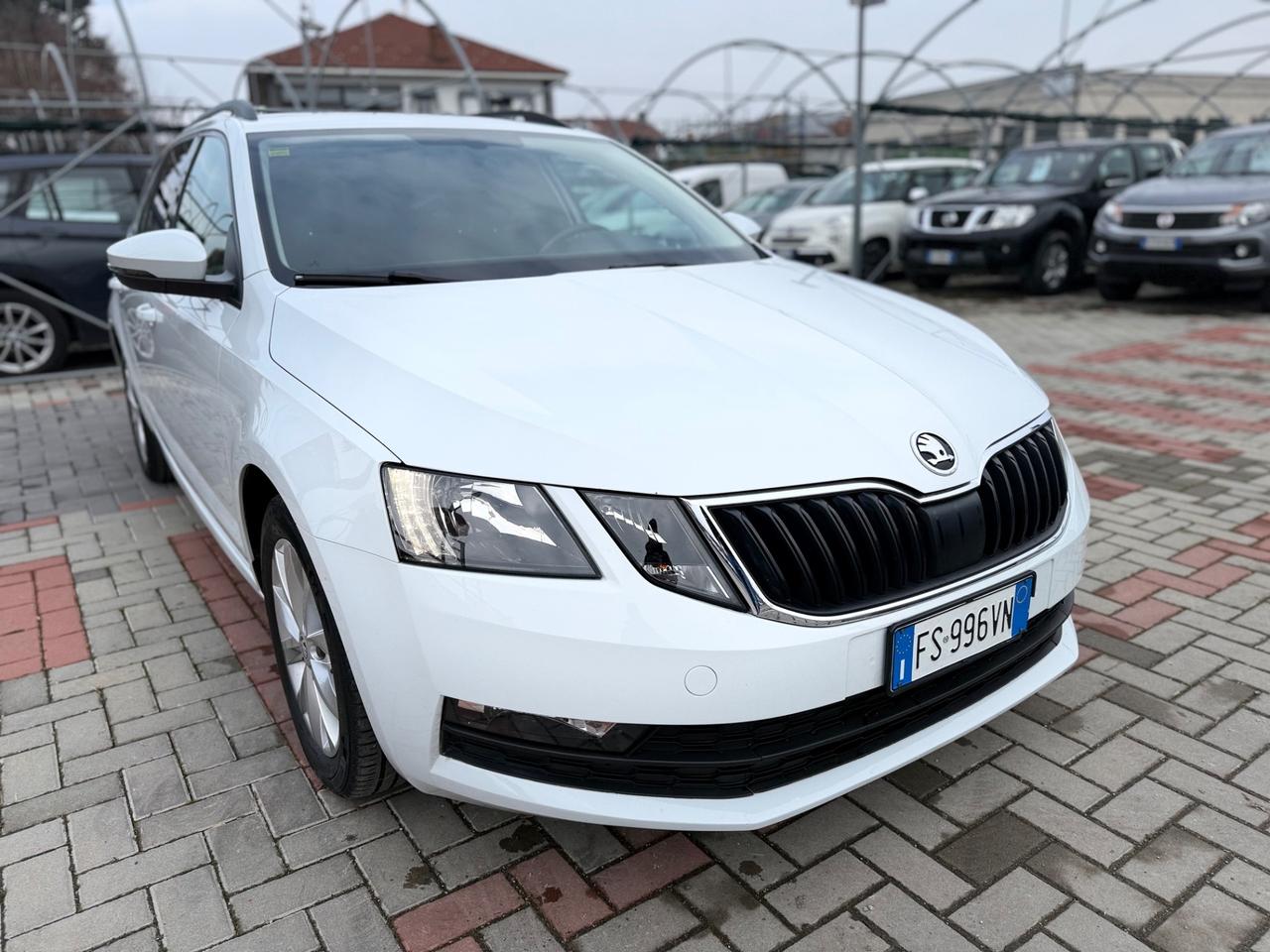 Skoda Octavia 1.6 TDI CR 115 CV DSG Executive IVA ESPOSTA