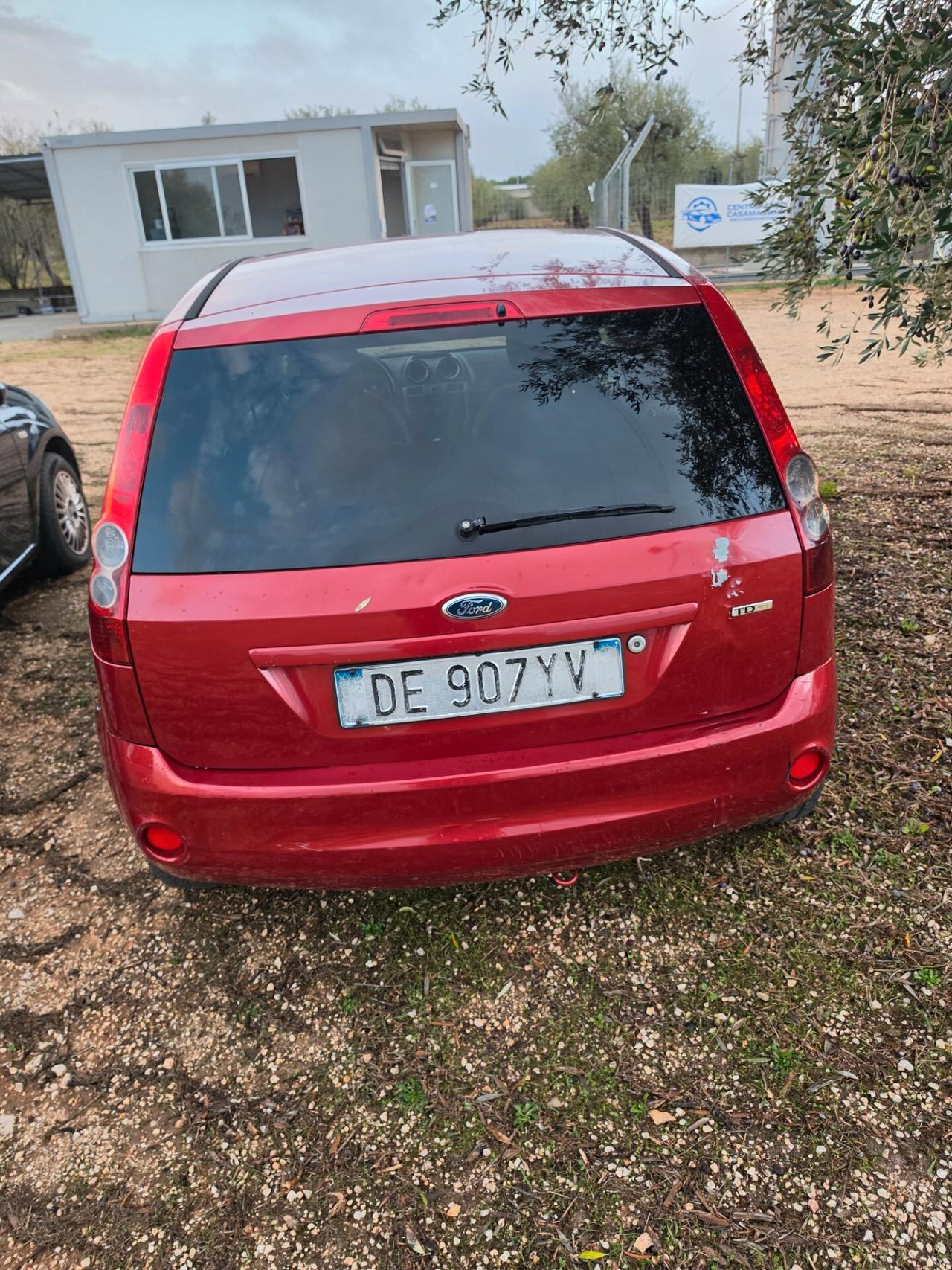 Ford Fiesta 1.4 TDCi 5p. Ghia