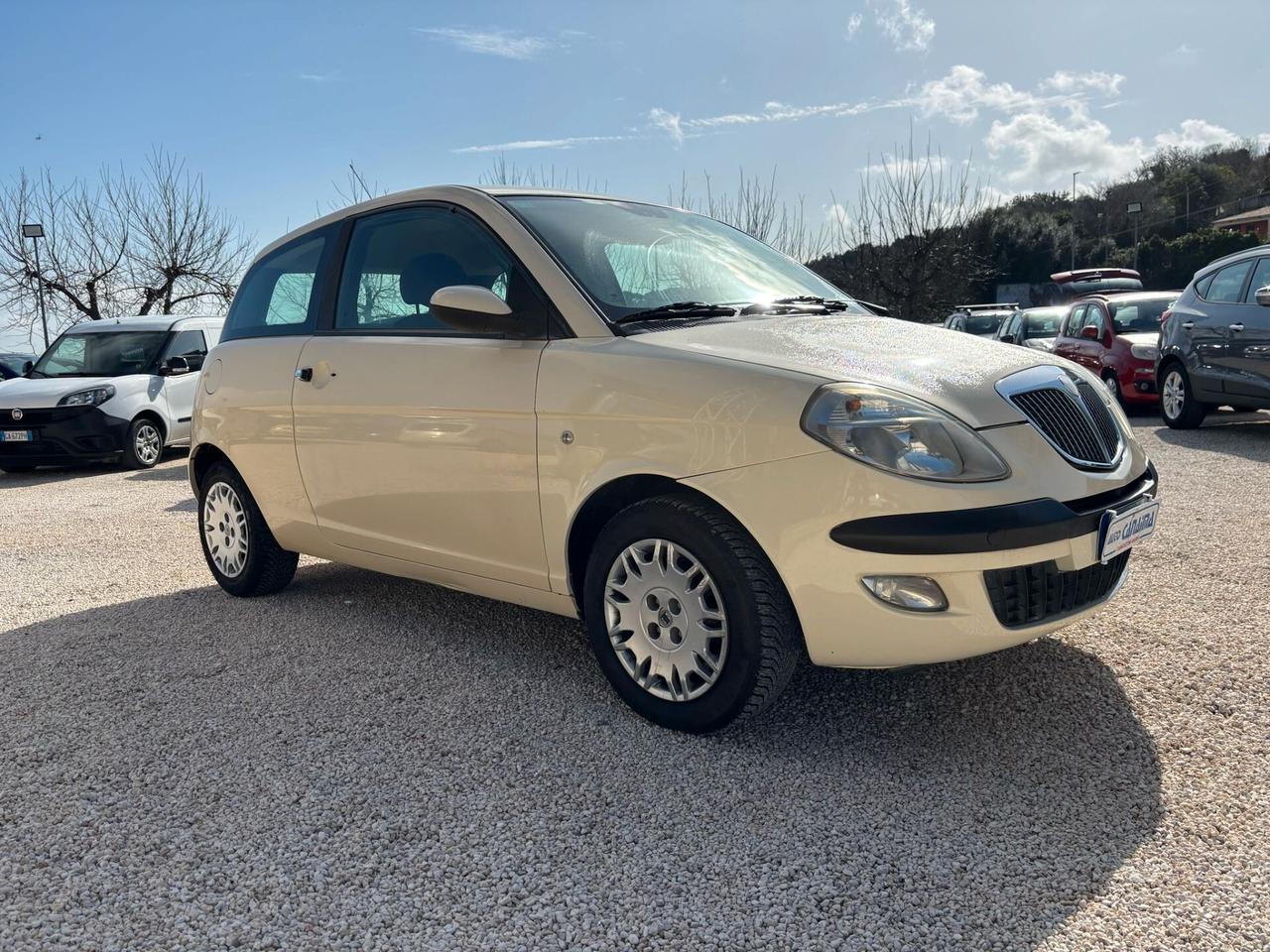 LANCIA YPSILON 1.2 B - 2006