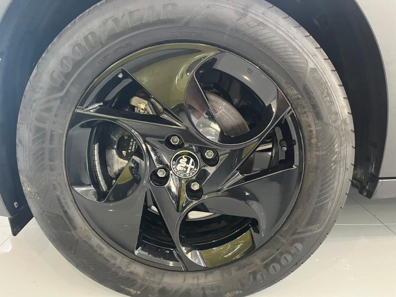 ALFA ROMEO Junior 1.2 136 CV Hybrid eDCT6