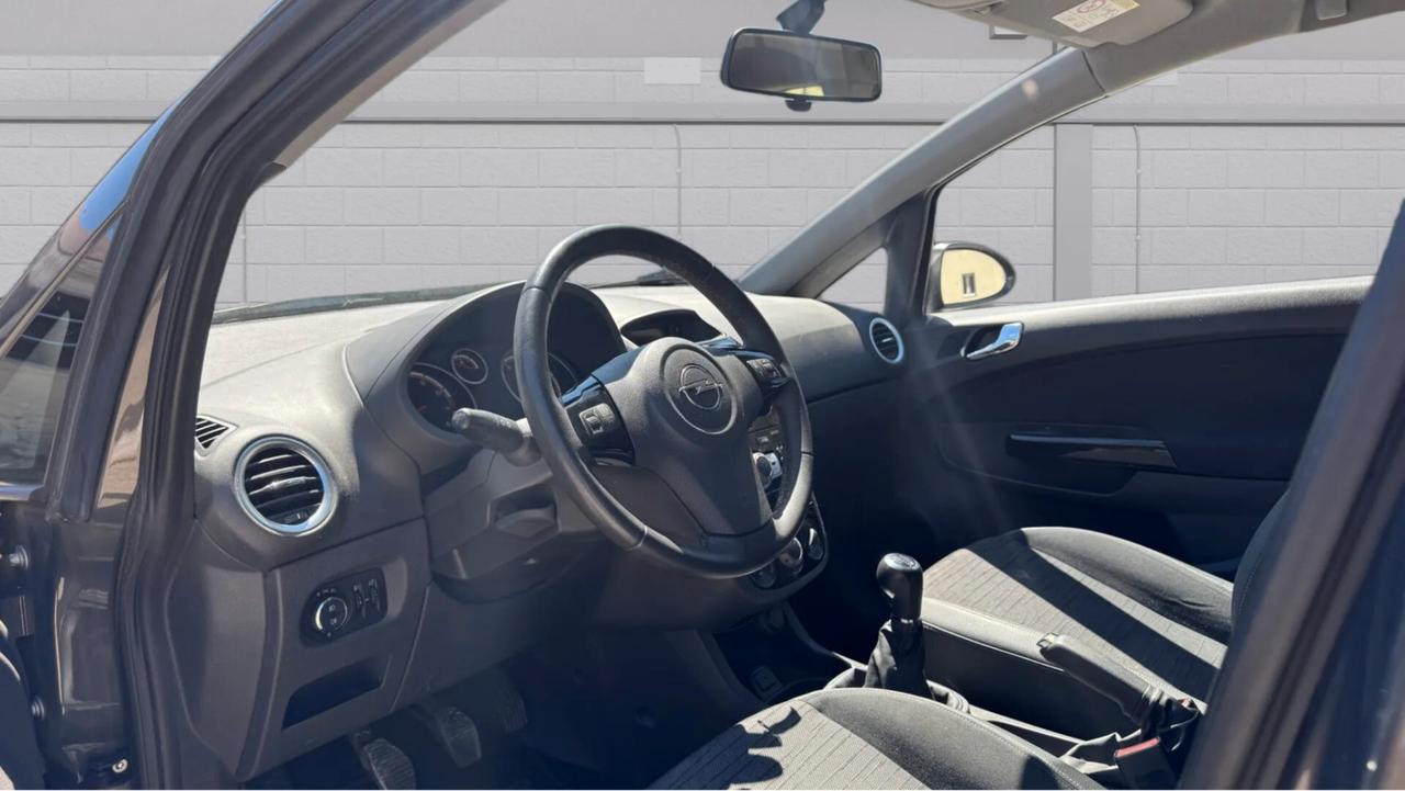 Opel Corsa 1.2 5 porte Edition