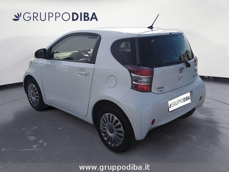 Toyota iQ 1.0 Active (sol) cvt E5