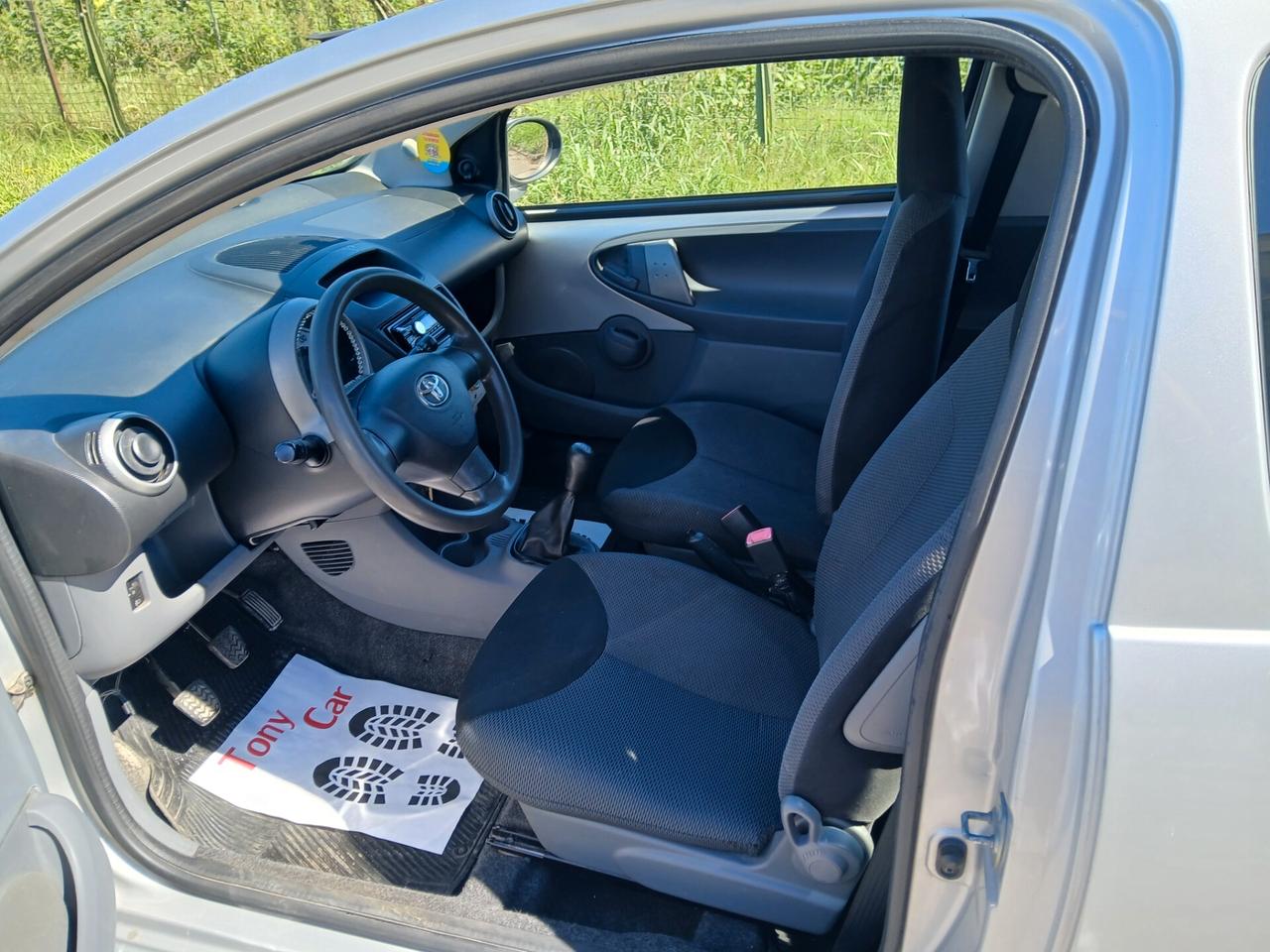 Toyota Aygo 1.0 12V VVT-i 3 porte Sol anno 2008