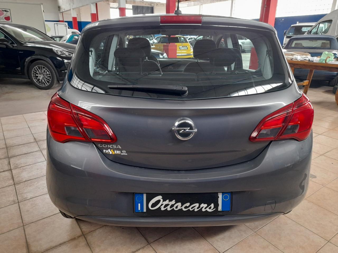 Opel Corsa 1.4 90CV 5 porte n-Joy