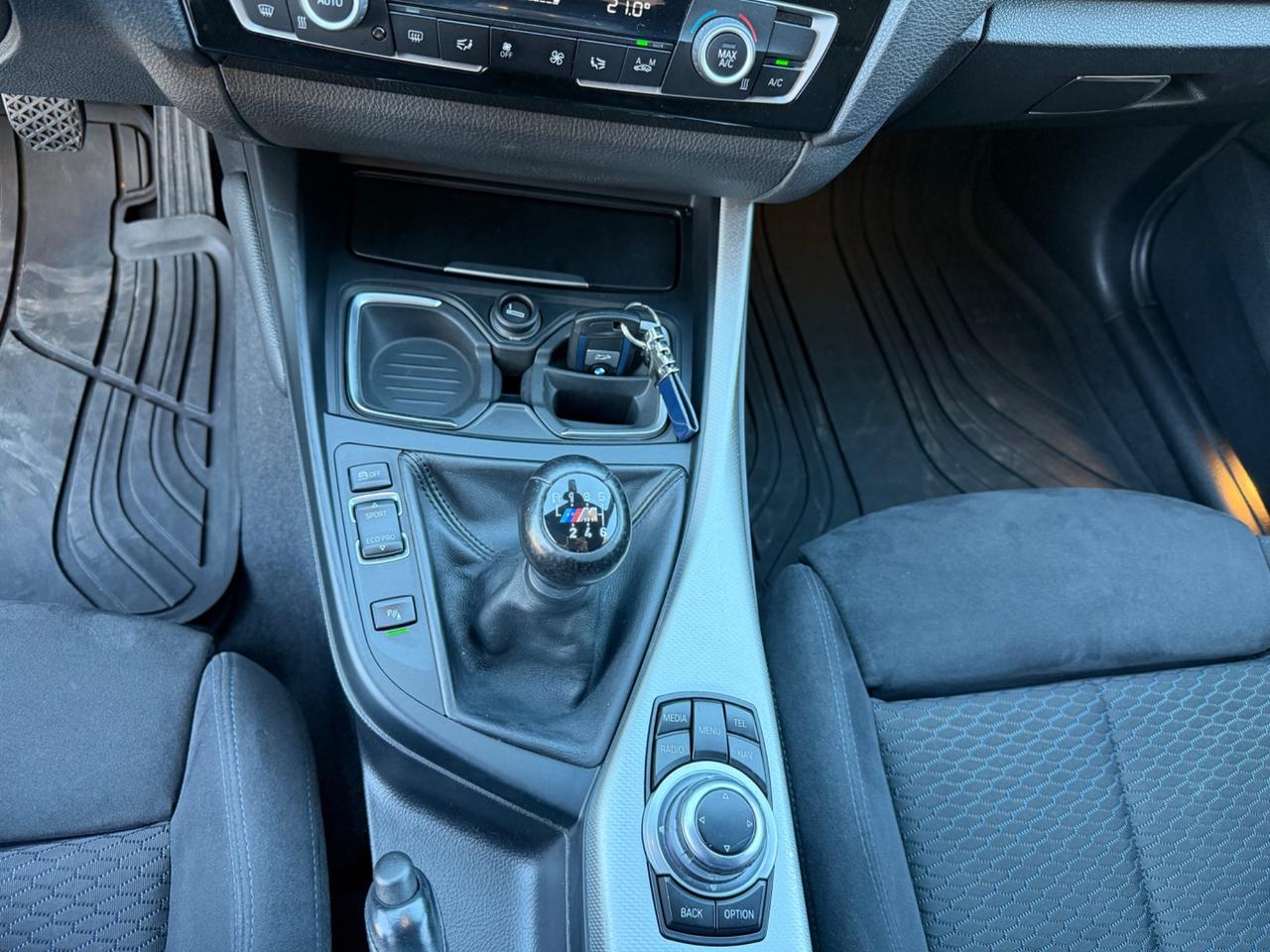 Bmw 118 118d 5p. Msport