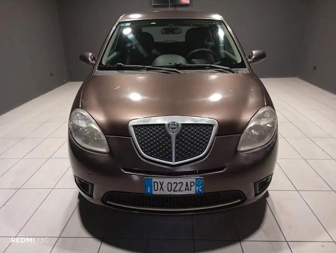 LANCIA YPSILON DEL 2009 110.000 KM