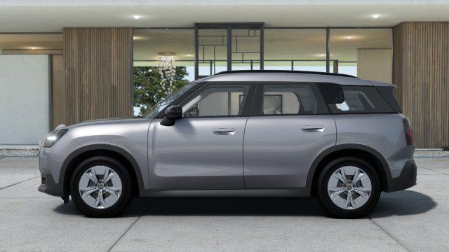 MINI Mini E Essential Countryman - Pack XS