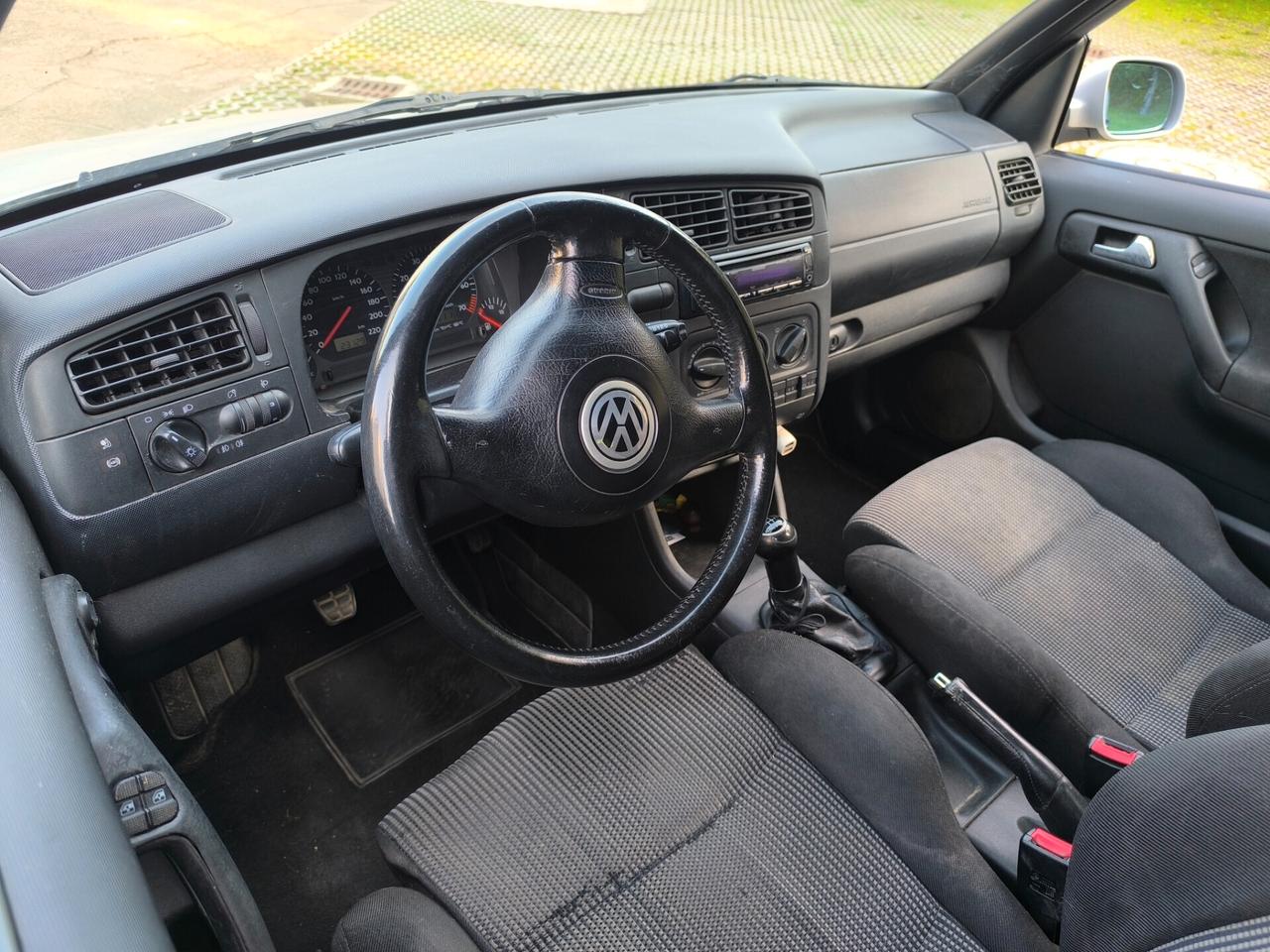 Volkswagen Golf Cabriolet 1.6 cat 3 porte Highline