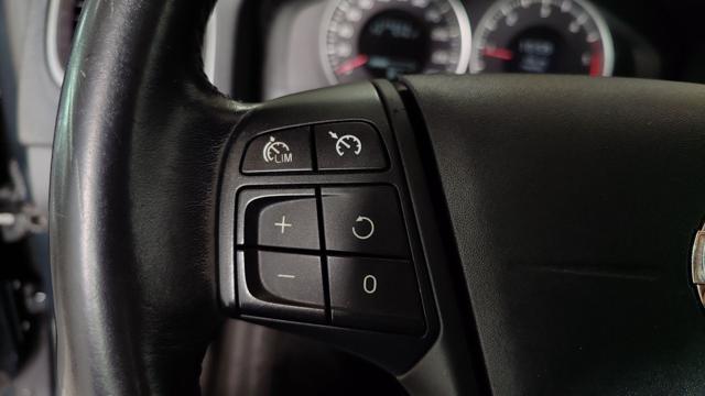 VOLVO V60 D2 1.6 Momentum