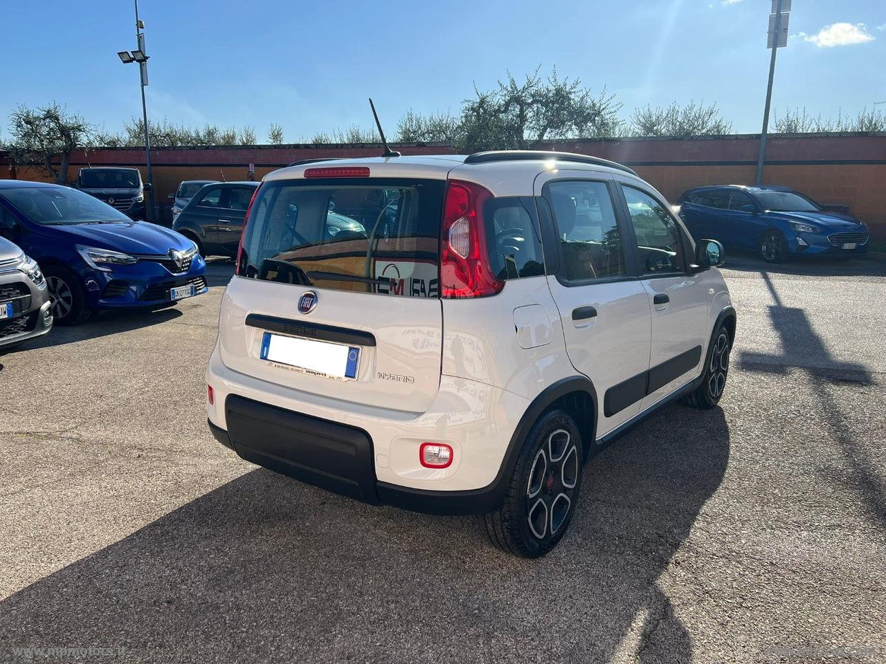 FIAT PANDA CITY LIFE 1.0 70CV HYBRID IVA ESPOSTA