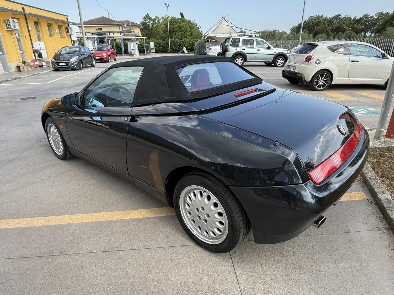 ALFAROMEO GTV SPIDER 2.0 INTERNI IN PELLE ROSSA