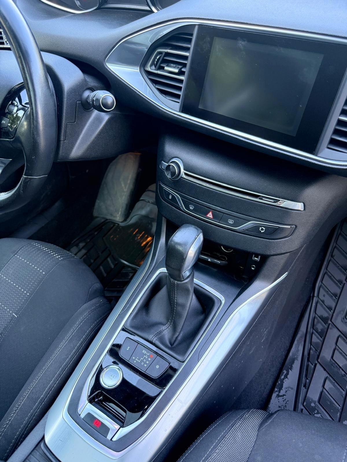 Peugeot 308 BlueHDi 120 S&S EAT6 SW GT Line