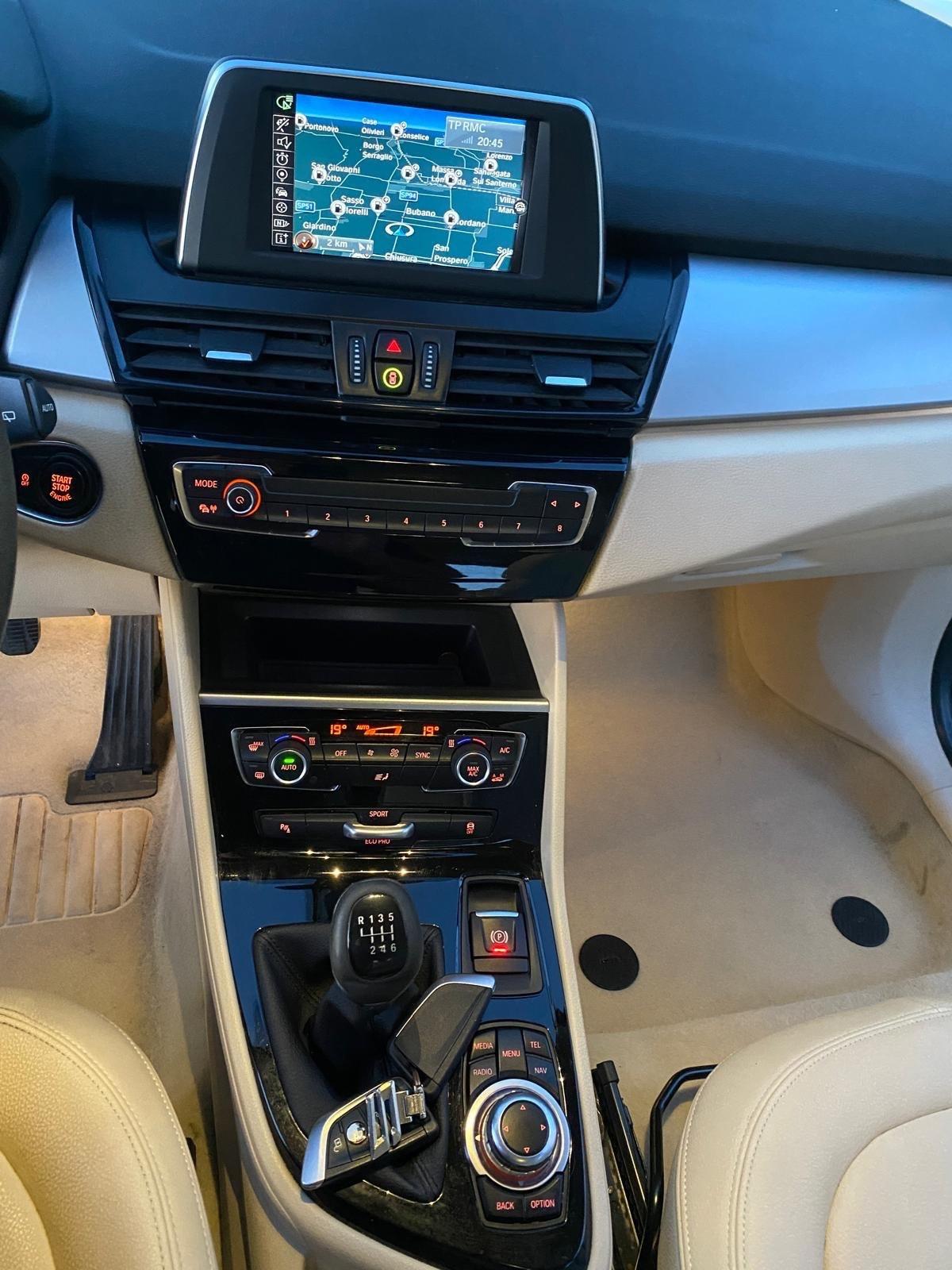 Bmw 216 216d Active Tourer Luxury
