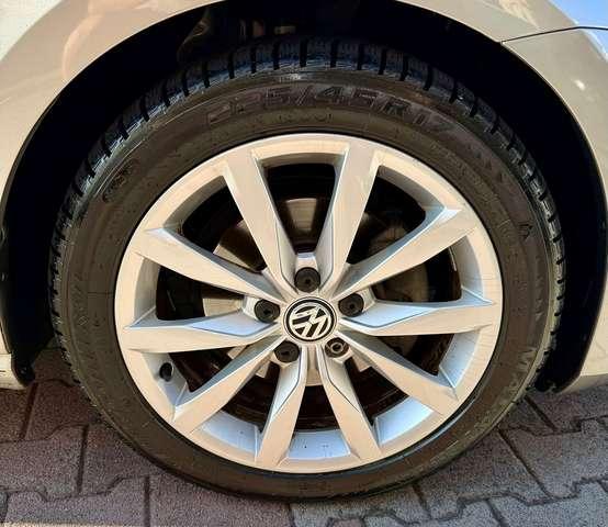 Volkswagen Golf 5p 1.6 tdi Executive 110cv dsg