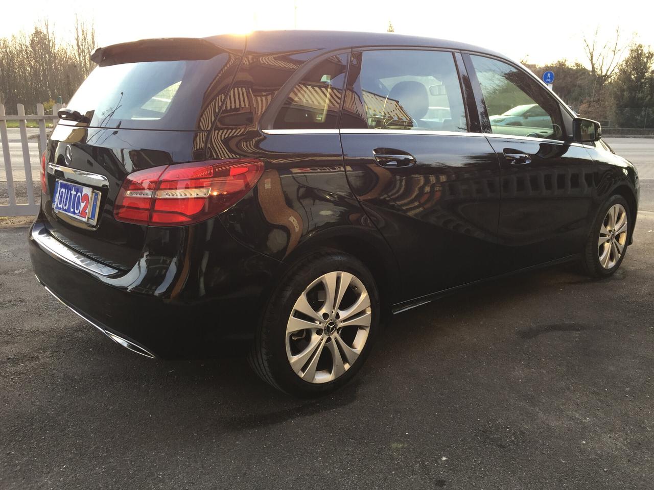 Mercedes-benz B 180 d Automatic Sport