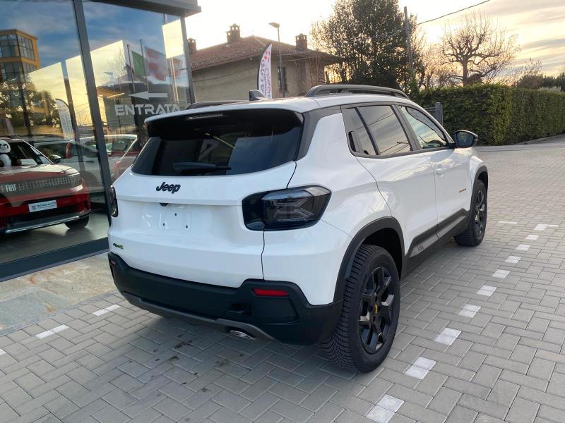 Jeep Avenger 1.2 turbo e-hybrid mhev The North Face 4xe 145cv edct6