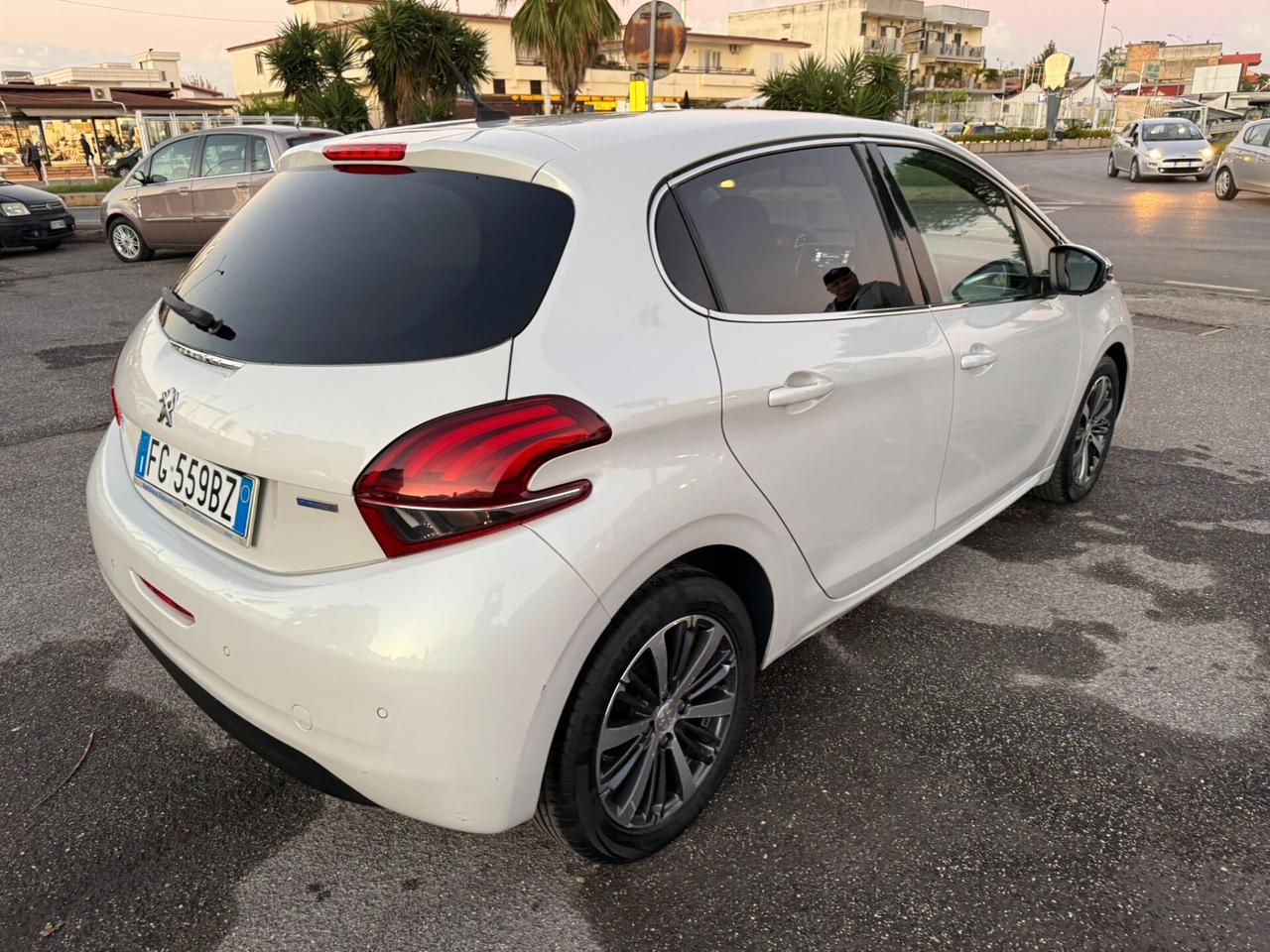 PEUGEOT 208 5PORTE ALLURE 1.2PURETECH GPL 82CV EURO6B