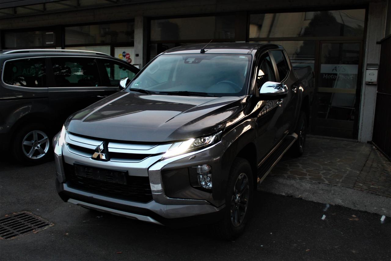 Mitsubishi L200 2.3 D Double Cab 4x4 Gancio
