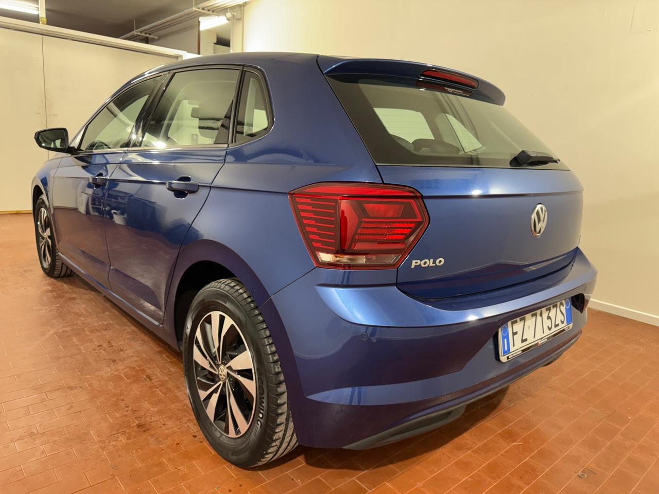 Volkswagen Polo 1.0 Sport *NEOPATENTATI*