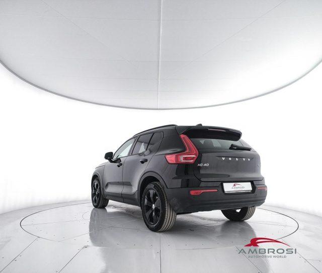 VOLVO XC40 T3 1.5 163cv