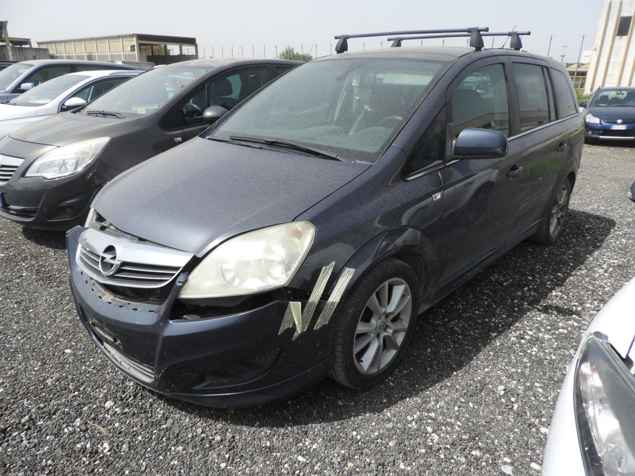 OPEL Zafira II 2005 - Zafira 1.8 Cosmo 140cv