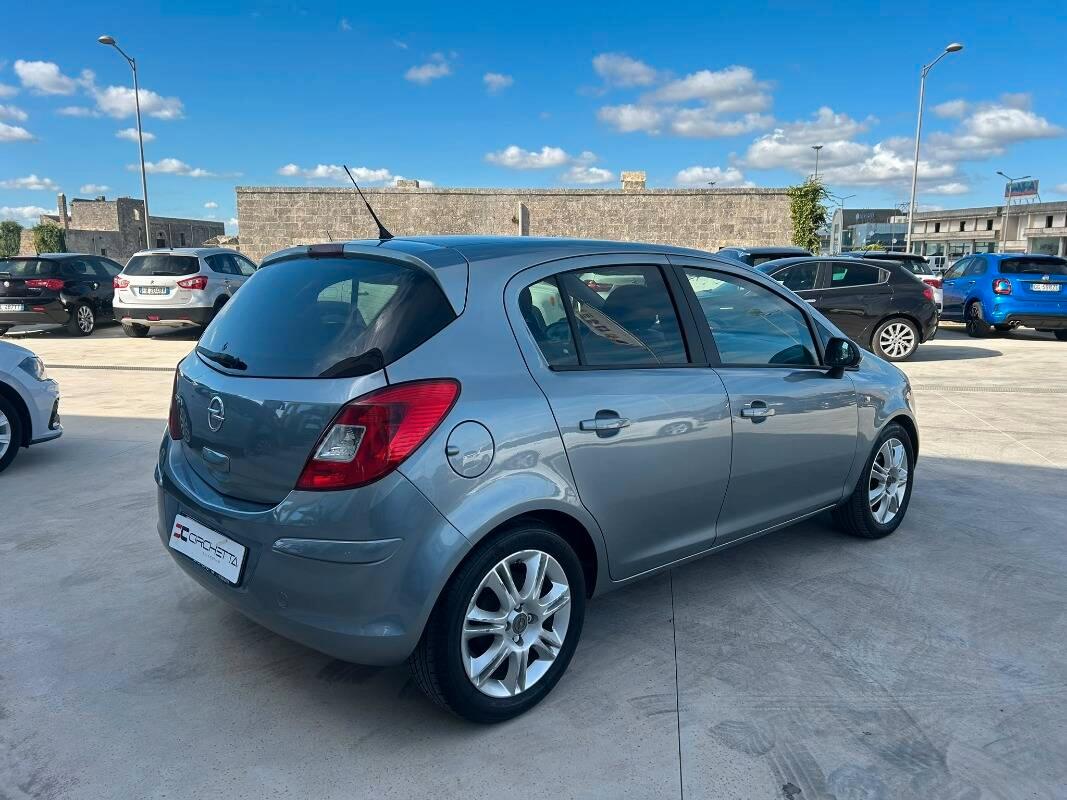 Opel Corsa 1.2 Club Gpl-tech 85cv 5p